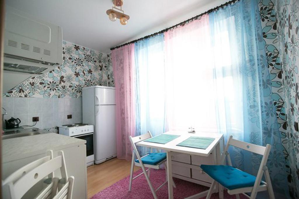 Nsk-Kvartirka, Gorskiy Apartment 86 Nowosybirsk Pokój zdjęcie